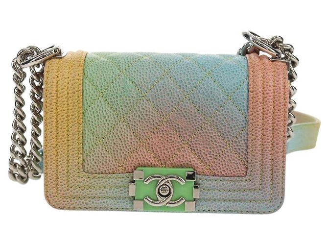 Borsa a Spalla Boy Chanel in Catena in Pelle Caviar Argento Arcobaleno CC Auth 147968SM - vista 13