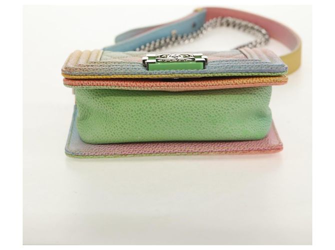 Borsa a Spalla Boy Chanel in Catena in Pelle Caviar Argento Arcobaleno CC Auth 147968SM - vista 5
