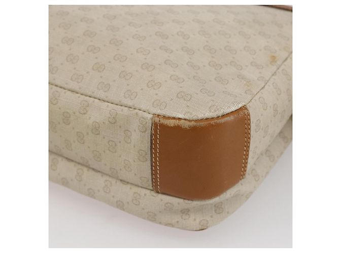 Gucci Borsa a spalla Micro GG Supreme in PVC Bianco Oro Auth BA6748 D'oro - vista 16