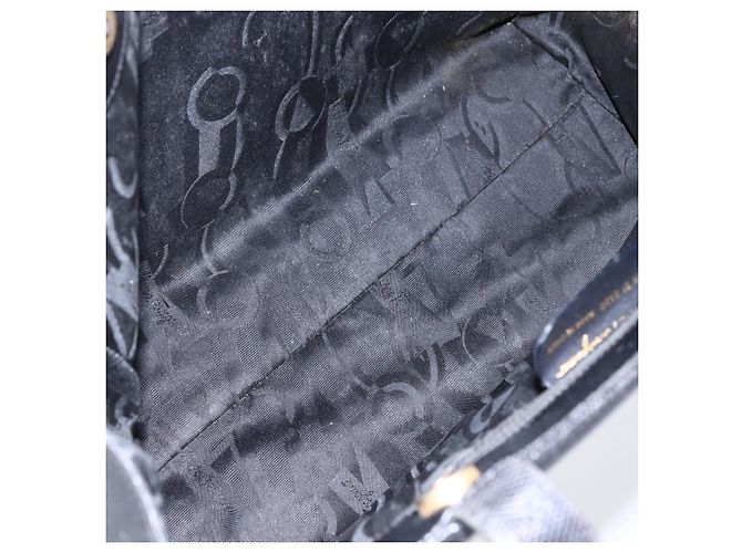 Borsa a Spalla Vala in Pelle Nera e Oro Salvatore Ferragamo Auth BA7064 Nero D'oro - vista 11
