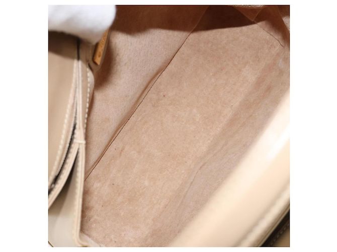 Gucci Borsa a Spalla in Pelle Beige Oro Auth ep11343 D'oro - vista 17