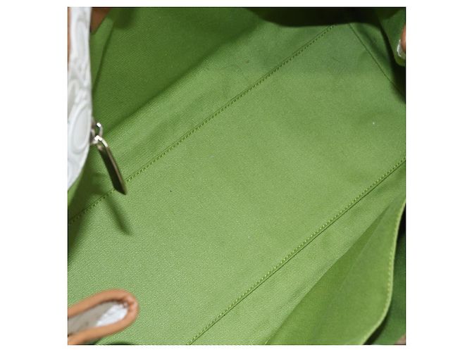 Borsa a mano Gancini in pelle avorio e oro Auth 147963 di Salvatore Ferragamo D'oro Crudo - vista 15