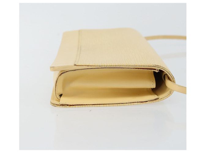 Borsa a Spalla Honfleur in Pelle Epi Louis Vuitton Vaniglia M5273A LV Auth 144438 - vista 3