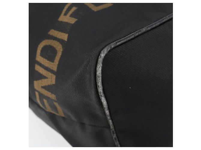 Borsa a mano FENDI in nylon nero e oro Auth ep11468 D'oro - vista 14