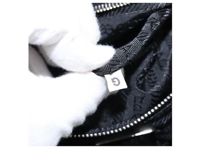 PRADA Borsa a mano in nylon nero argento Auth 150413 - vista 12