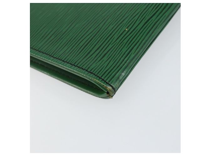 LOUIS VUITTON Clutch Jena Epi Verde M52724 LV Auth 144783 - vista 16