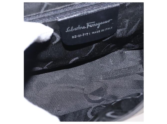 Borsa a Spalla Salvatore Ferragamo Vala in Pelle Nera Argento Autentica 152882 - vista 18