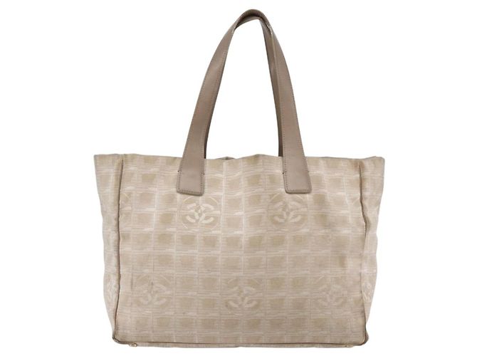 CHANEL Nuova Borsa Tote da Viaggio Nylon Rosa Argento CC Auth BA6548 - vista 2