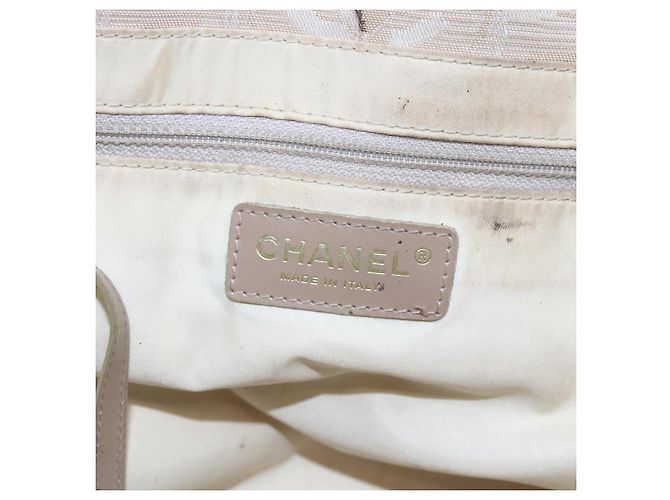 CHANEL Nuova Borsa Tote da Viaggio Nylon Rosa Argento CC Auth BA6548 - vista 9