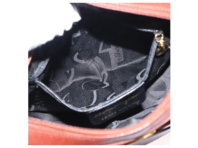 Bolso de Hombro Vala de Cuero Marrón Salvatore Ferragamo Auth BA6801 Castaño - vista 21