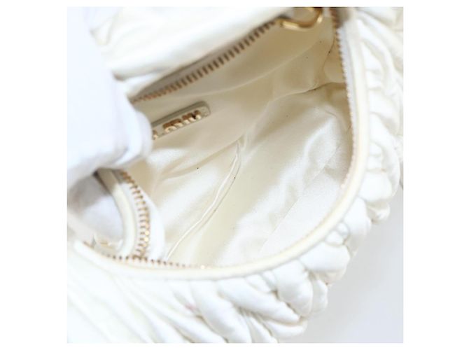 Borsa Miu Miu Matelassé Satin 2in1 Bianco Oro Auth 158666SAM D'oro - vista 11
