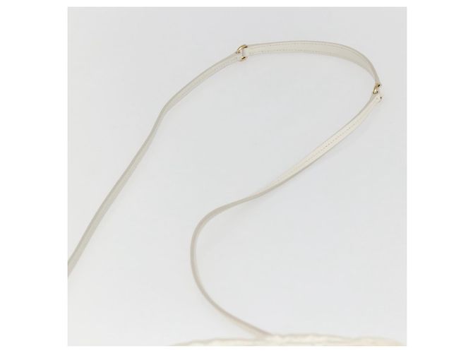 Borsa Miu Miu Matelassé Satin 2in1 Bianco Oro Auth 158666SAM D'oro - vista 15