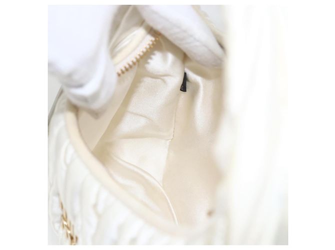 Borsa Miu Miu Matelassé Satin 2in1 Bianco Oro Auth 158666SAM D'oro - vista 25