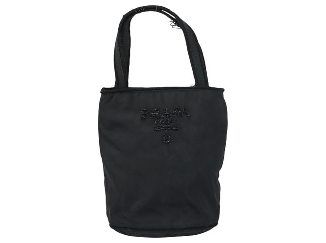 Borsa a mano PRADA in nylon nero Auth BA8979 - vista 2