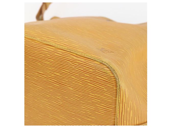 Noe LOUIS VUITTON Borsa a Spalla Petit Noé Epi Gialla M44109 LV Auth 153869 Giallo - vista 10