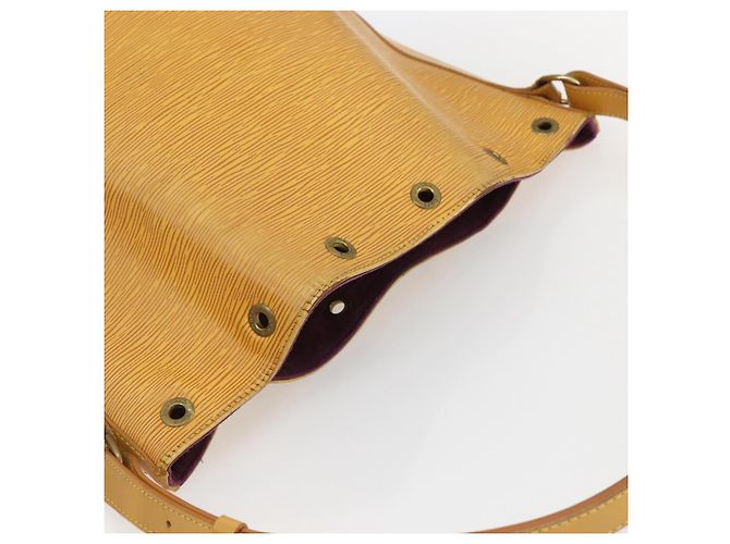 Noe LOUIS VUITTON Borsa a Spalla Petit Noé Epi Gialla M44109 LV Auth 153869 Giallo - vista 6