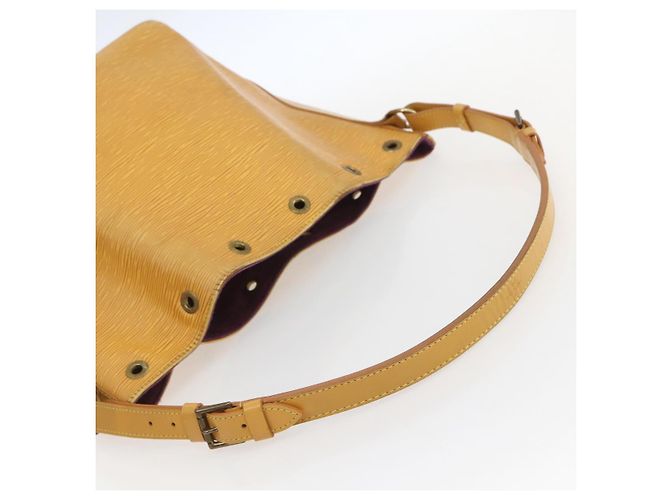 Noe LOUIS VUITTON Borsa a Spalla Petit Noé Epi Gialla M44109 LV Auth 153869 Giallo - vista 7