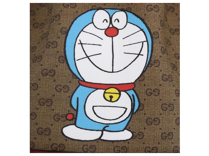 Gucci Mini borsa a secchiello Doraemon Micro GG Supreme in PVC beige 647801 Auth 154926SAM D'oro - vista 14