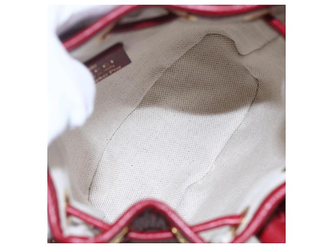 Gucci Mini borsa a secchiello Doraemon Micro GG Supreme in PVC beige 647801 Auth 154926SAM D'oro - vista 16