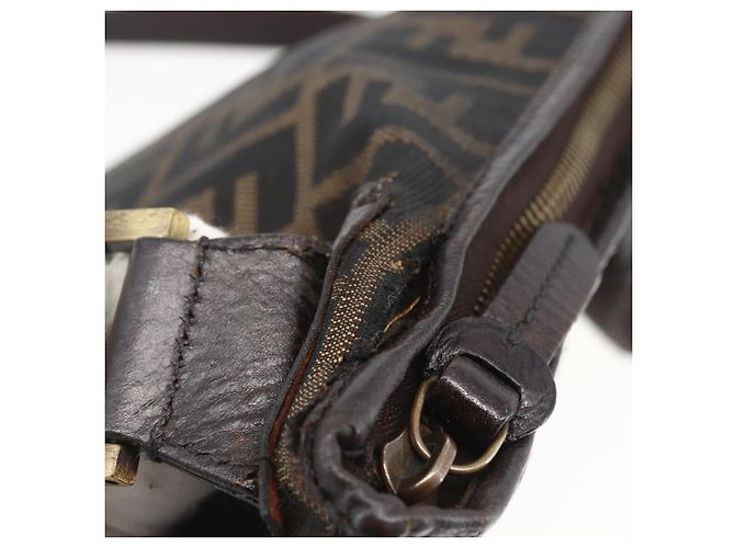 Borsa a Spalla FENDI in Tela Zucca Nera Marrone Oro Auth 156175 Nero D'oro - vista 16