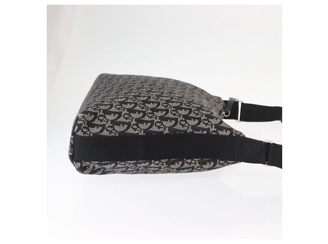 Borsa a Spalla in Tela Trotter Christian Dior Nera Argento Auth 153644 Nero - vista 4