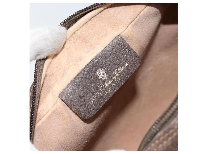 Borsa Sherry Line GG Supreme Web di GUCCI in PVC beige e oro 119 02 087 Auth 154660 D'oro - vista 17