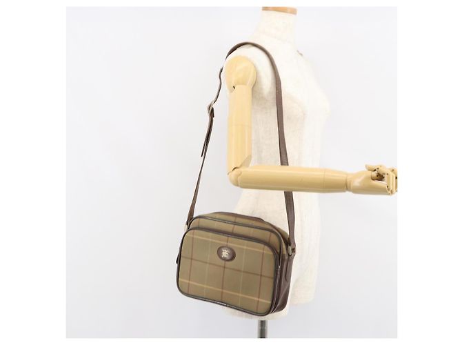 Autre Marque Borsa a Spalla Burberrys Nova Check in Tela Beige Oro Auth 150198 D'oro - vista 22