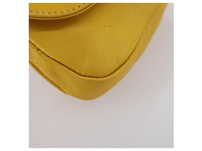 Set da cucire in pelle Gucci Bamboo giallo Auth 147379 - vista 11