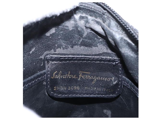 Vala Schultertasche aus Leder Schwarz Gold Salvatore Ferragamo Auth bs30964 Golden - Ansicht 12