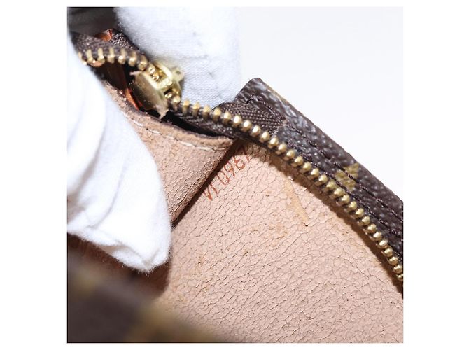 Bucket LOUIS VUITTON Monogramma Secchiello PM Pochette Accessorio LV Auth ka176 - vista 12