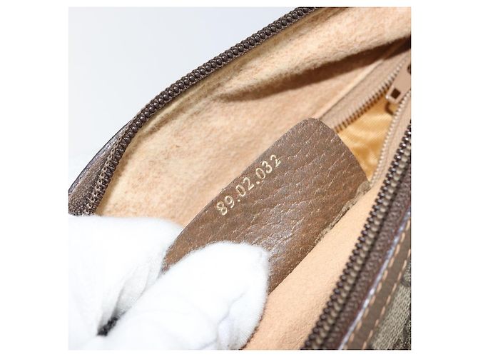 Borsa Sherry Line GG Supreme Web di GUCCI in PVC beige e oro 89 02 032 Auth 153392 D'oro - vista 12