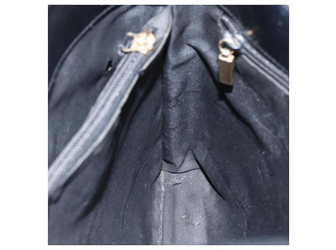 Borsa a Spalla Gancini in Pelle Nera e Oro Salvatore Ferragamo Auth 157063 Nero D'oro - vista 18