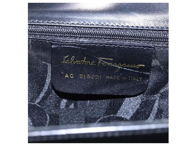 Borsa a Spalla Vala in Pelle Nera e Oro Salvatore Ferragamo Auth BA7670 Nero D'oro - vista 12