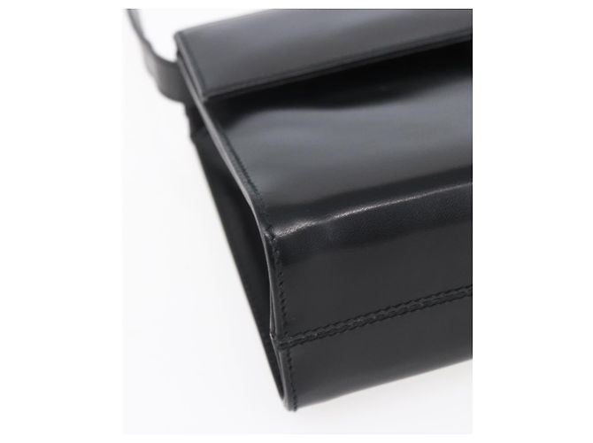 Borsa a Spalla Vala in Pelle Nera e Oro Salvatore Ferragamo Auth BA7670 Nero D'oro - vista 14