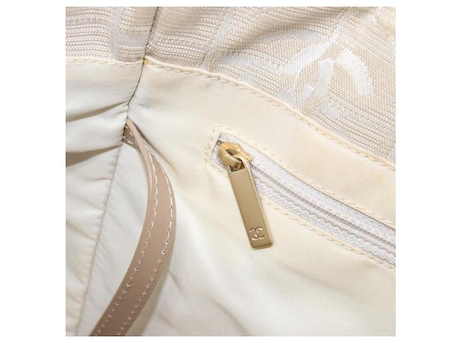 CHANEL Nuova Borsa Tote da Viaggio Nylon Beige Oro CC Auth BA7760 D'oro - vista 19