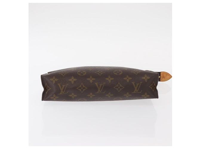 LOUIS VUITTON Poche Toilette Monogram 26 M47542 LV Auth 154198 Monogramma - vista 6