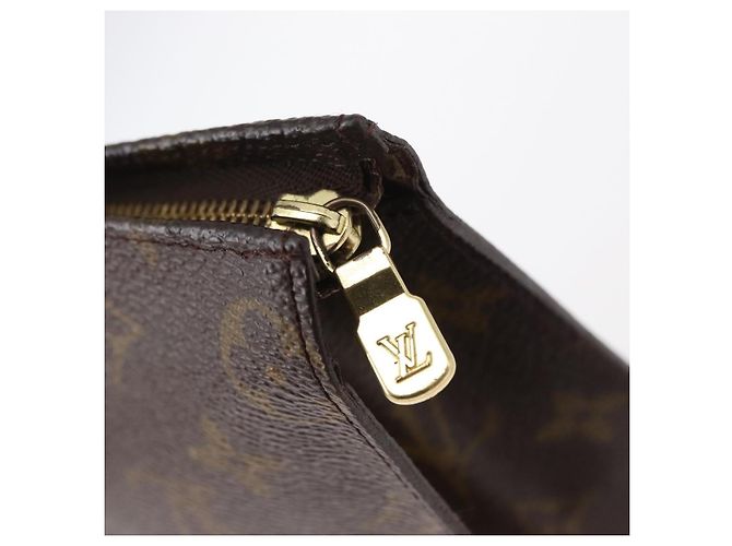 LOUIS VUITTON Poche Toilette Monogram 26 M47542 LV Auth 154198 Monogramma - vista 9