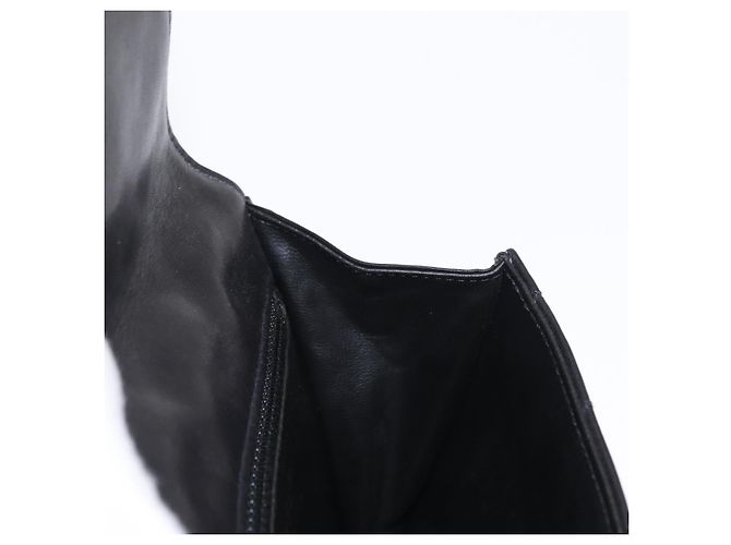 CHANEL Borsa a vita Matelassé in pelle di agnello nera oro CC Auth 156628V Nero D'oro - vista 17