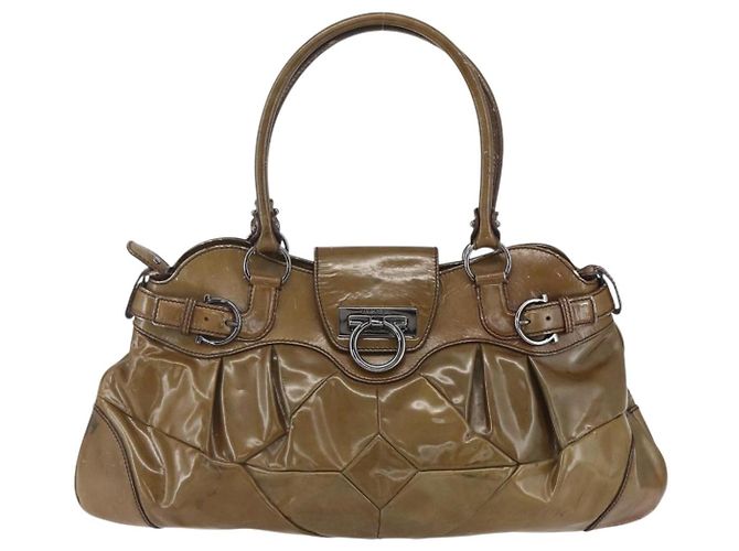 Borsa a Spalla Gancini Smalto Marrone Argento Auth 155066 di Salvatore Ferragamo - vista 2