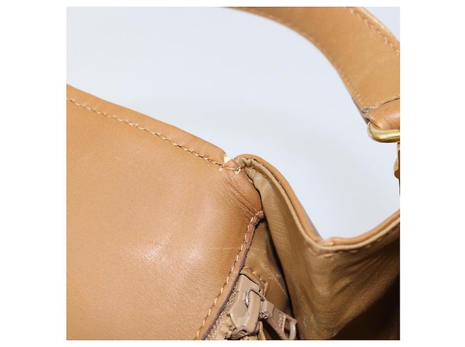 Céline Borsa a Spalla in Tela Macadam CELINE in Pelle PVC Beige Oro Auth 153390 D'oro - vista 10