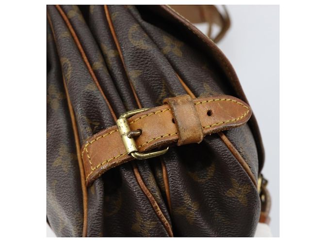 LOUIS VUITTON Bolso de Hombro Monogram Saumur 30 M42256 LV Auth bs30833 Monograma - vista 18