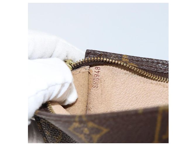 Bucket LOUIS VUITTON Monogramma Secchiello PM Pochette Accessorio LV Auth am9731 - vista 12