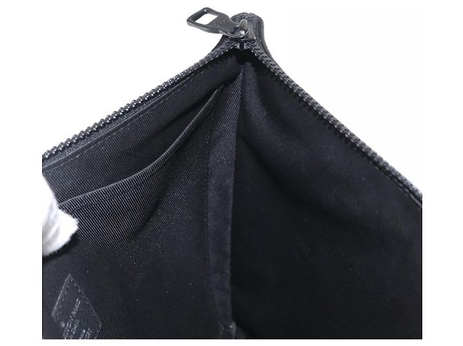 LOUIS VUITTON Pochette A4 Monogram Taurillon LV Friend M80147 Auth LV 156664SM Nero - vista 19