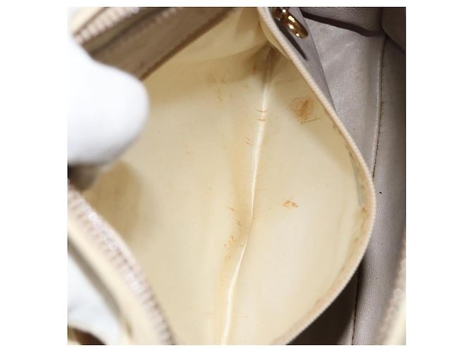 CHANEL Borsa a Spalla Matelassé in Pelle di Agnello Bianco Oro CC Auth 156813 D'oro - vista 21
