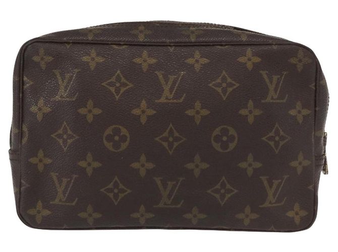 LOUIS VUITTON Trousse Toilette Monogram 23 Bolsa Clutch M47524 LV Auth BA8100 Monograma - vista 2