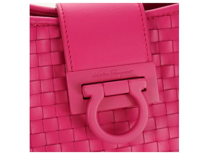 Borsa a Spalla Gancini in Pelle Rosa Argento Salvatore Ferragamo Auth BA8419V - vista 15