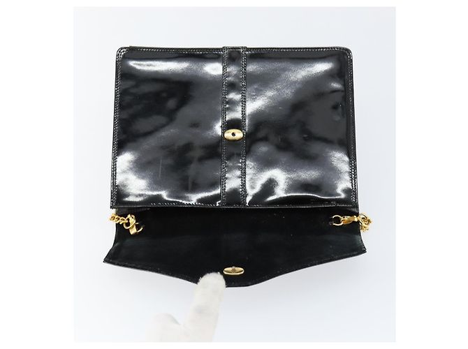Salvatore Ferragamo Shoulder Bag Patent leather Black Gold Auth 154506 Golden - view 16