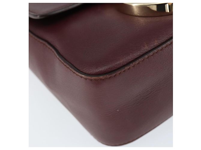 Borsa a Spalla Salvatore Ferragamo Gancini in Pelle Bordeaux Oro Auth 149195 - vista 11