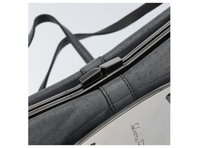 Borsa a Spalla Vala in Camoscio Grigio Argento Salvatore Ferragamo Auth 149149 Marrone - vista 15