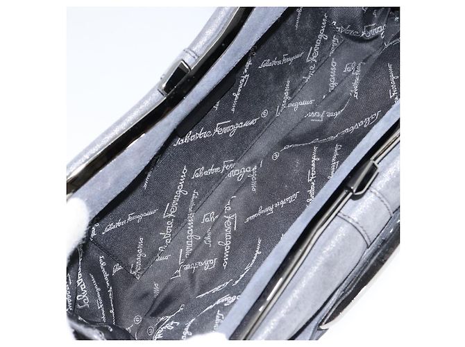 Borsa a Spalla Vala in Camoscio Grigio Argento Salvatore Ferragamo Auth 149149 Marrone - vista 17